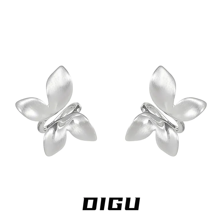 嘀咕家 铜合金耳饰 甜酷风拉丝蝴蝶耳环气质金属磨砂耳钉精致耳饰