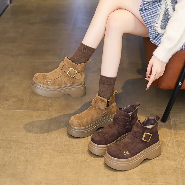 真皮加绒短靴女款新款冬季时尚百搭厚底增高小个子瘦瘦靴勃肯