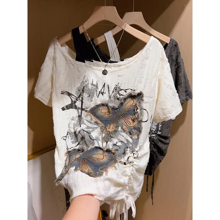 美式复古蝴蝶贴布露肩短袖T恤女夏季大码胖mm破洞设计感抽褶上衣