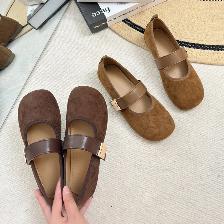 2024年春季新品时尚百搭平底网红单鞋方头仙女风女鞋浅口678