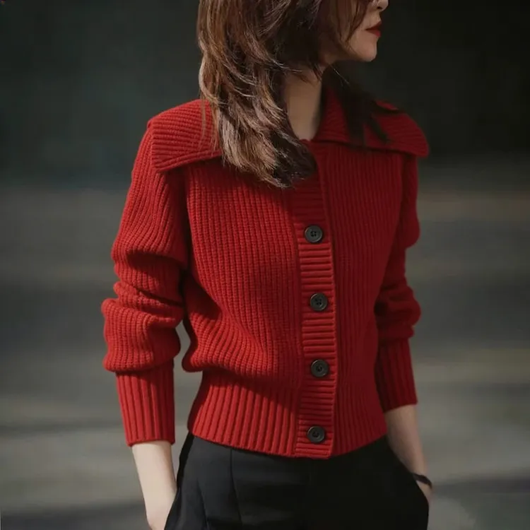 红色翻领毛衣开衫女士新款秋冬慵懒风软糯减龄宽松显瘦针织衫上衣