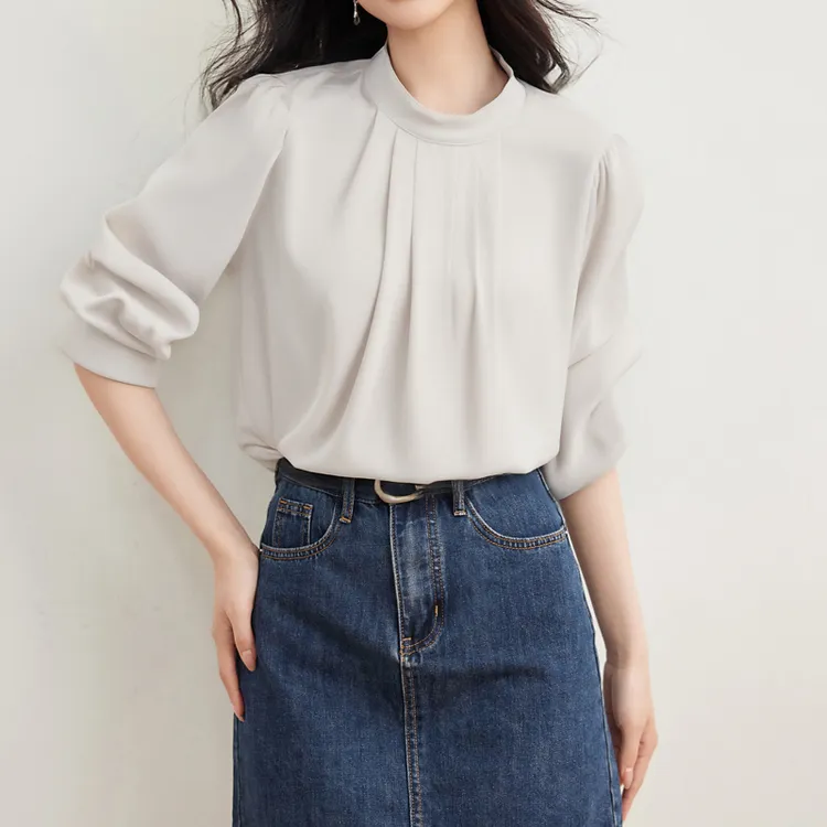 2025春装新款杏色立领职业通勤衬衫宽松长袖缎面气质衬衣时尚法式