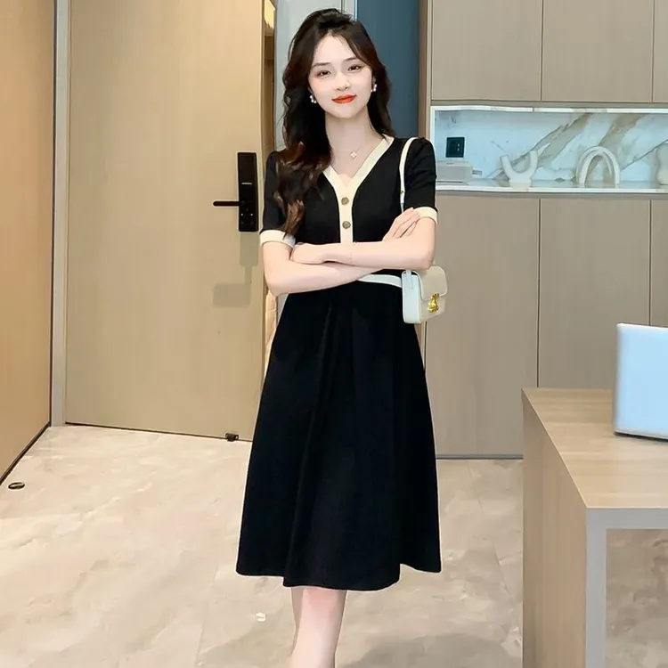 大码女装小香风名媛连衣裙2025夏季新款假两件胖mm收腰显瘦小黑裙