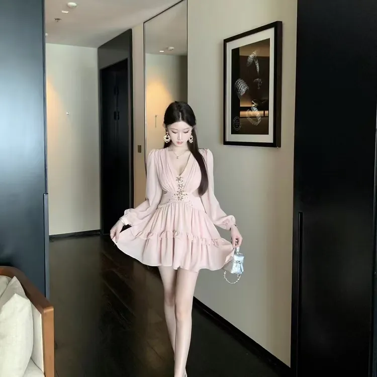 周周辣妹纯欲气质上衣套装连衣裙百搭显瘦夏季