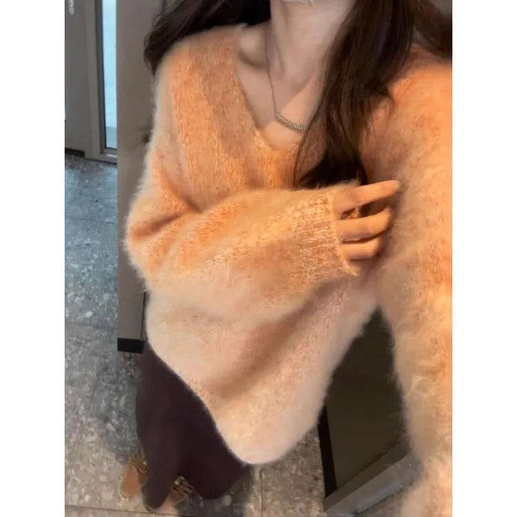 巨好看软糯橘色v领马海毛毛衣女秋冬外穿慵懒宽松针织衫温柔上衣