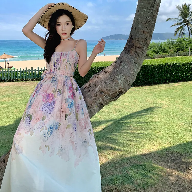 绣球花海吊带连衣裙收腰显瘦大摆裙