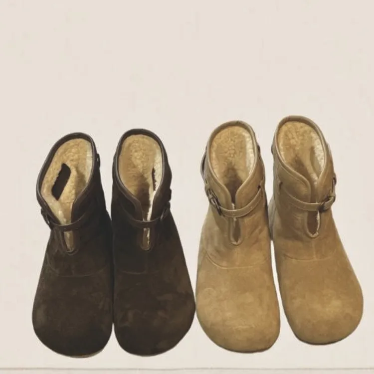 東与西 舒适生活系列复古毛绒温暖中筒圆头百搭靴子（正码正拍）