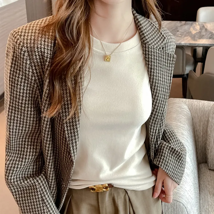 椰绒小圆领春秋冬季长袖打底衫女士内搭上衣可外穿高级感德绒t恤