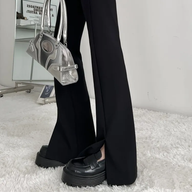 2025黑色开叉微喇叭裤女秋冬高腰垂感宽松显瘦拖地休闲裤百搭长裤