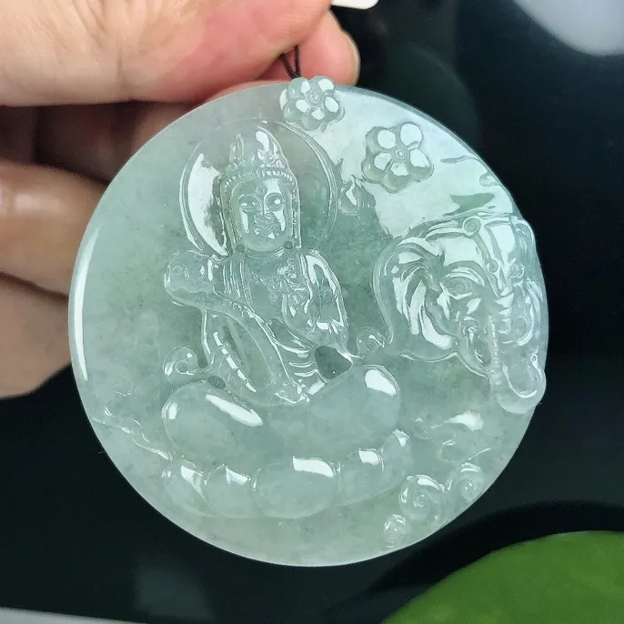 缅甸天然翡翠A货，冰种起胶普贤菩萨吊坠龙蛇生肖守护神冰透玉挂坠