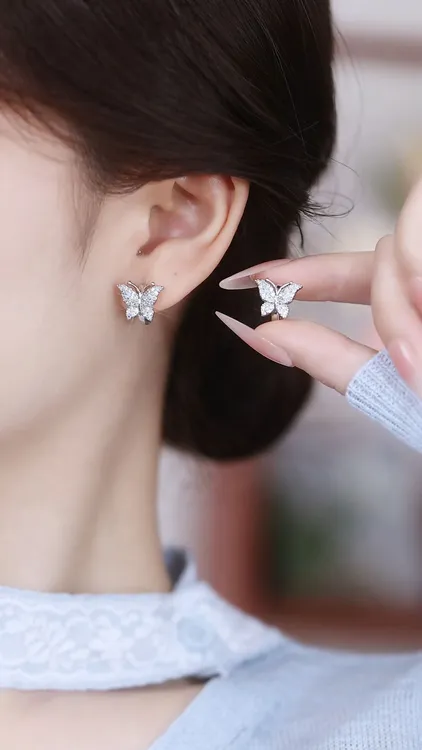 【蝶舞】法式耳饰轻奢少女甜美温柔简约设计感蝴蝶ES382