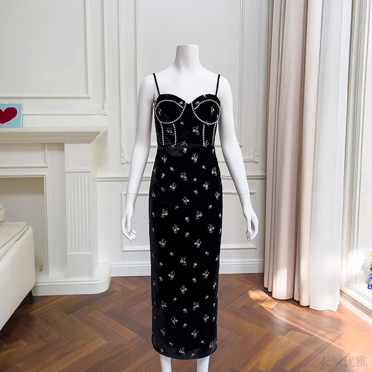 新款秋冬性感修身钉珠拼色中长裙吊带领名媛风连衣裙黑色