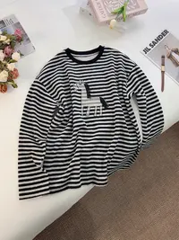【女王洛克】韩版休闲减龄条纹长袖打底衫冬季新款潮牌上衣LK82797