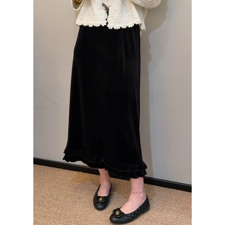 老赵 轻奢丝绒木耳边半身裙女秋冬气质高腰显瘦设计感小众直筒裙