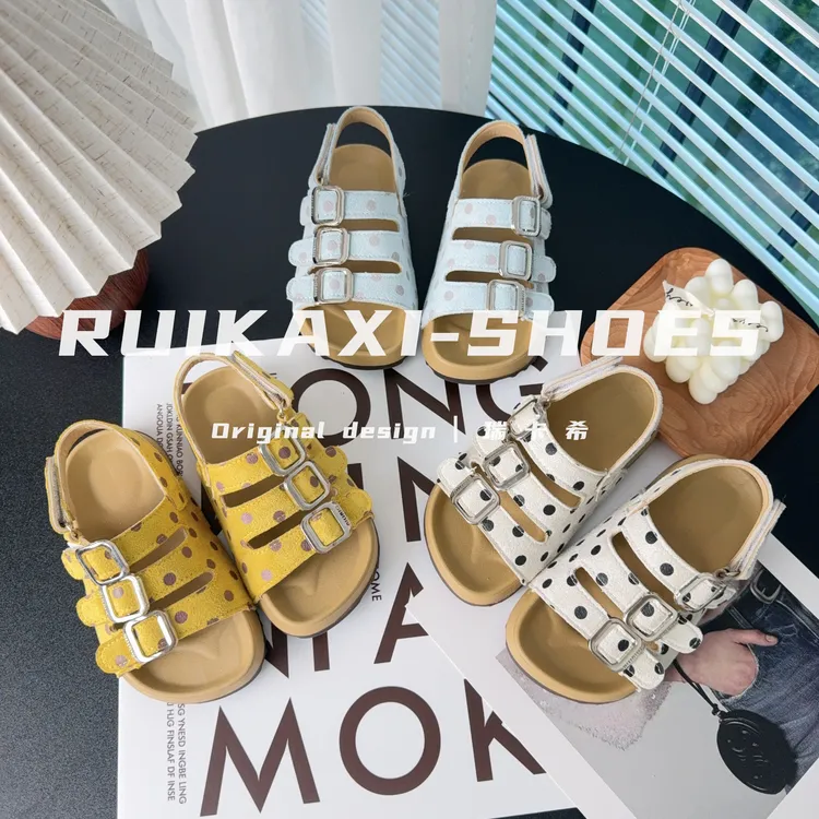 【瑞卡希】“啵啵奶茶”女童夏季新款2025韩版波点沙滩鞋女宝勃肯凉鞋