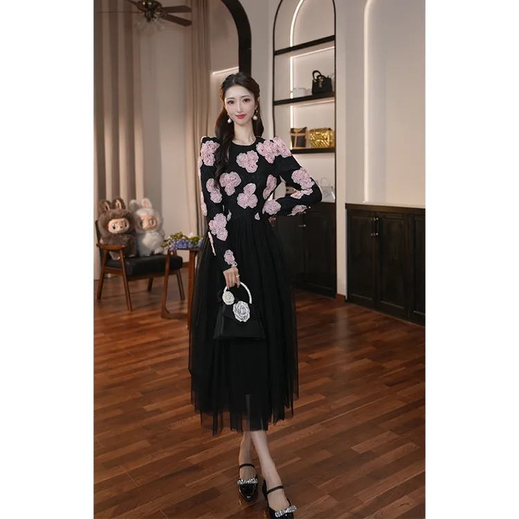 【滋滋定制】新款秋冬拼接花朵黑色网纱轻熟风优雅气质连衣裙65472