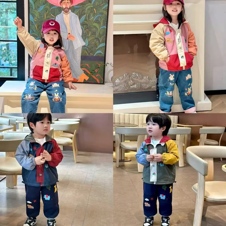 儿童春秋加绒冲锋衣外套男童女童卡通外套连帽宝宝冲锋衣三防上衣