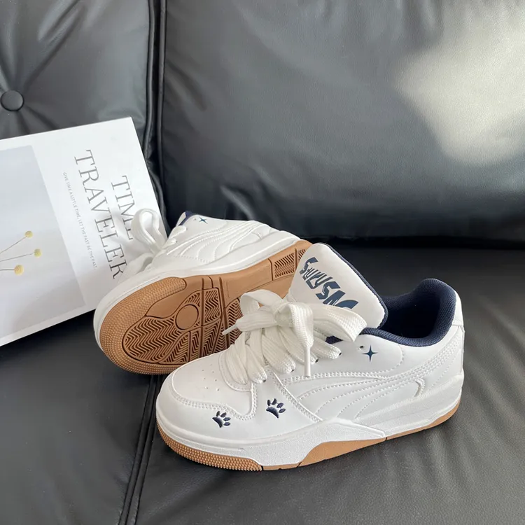 白深兰厚底面包鞋女chic学生百搭运动休闲板鞋2025秋冬新款小白鞋