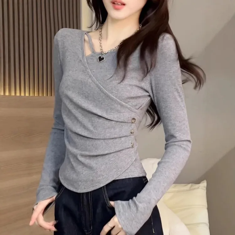 秋季新款时尚装饰扣子上衣女款百搭洋气长袖褶皱气质超好看打底衫