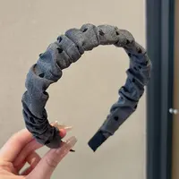 秋冬高级感洋气发箍爱心布艺褶皱灰色头箍简约宽边设计感头饰发饰