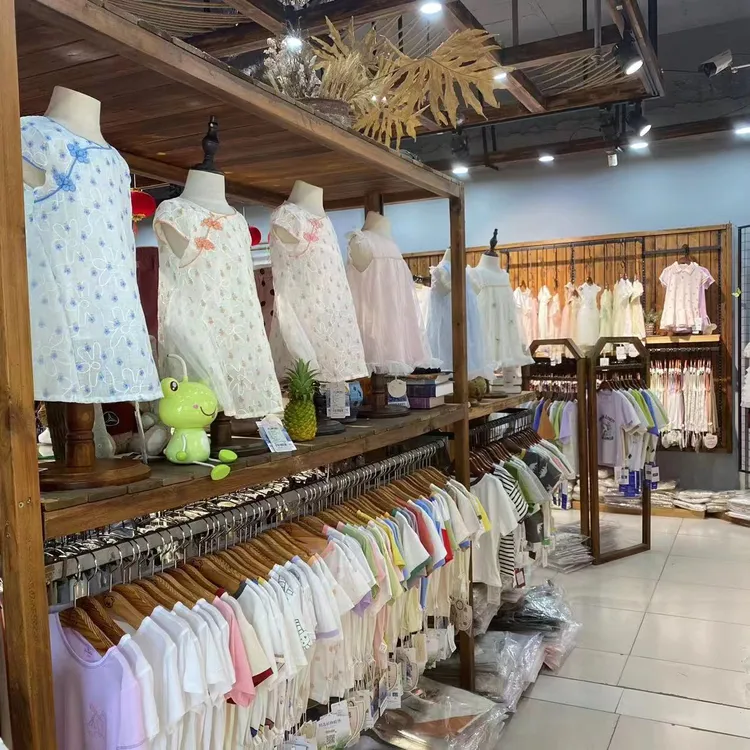 【挡风被】刘娜童装 商品随机更换   