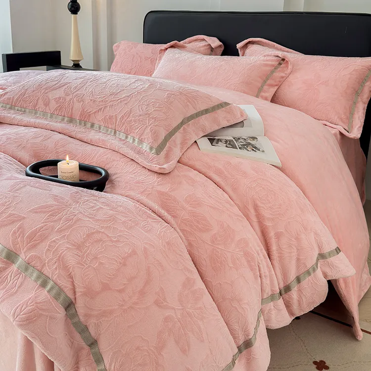 富安娜A类牛奶绒四件套保暖冬季高克重珊瑚绒加厚被套床上用品1