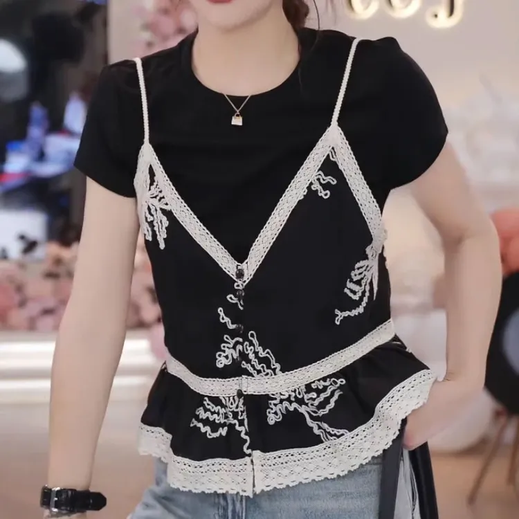 韩版ins小众花边蕾丝短袖T恤女夏季2025新款设计感假两件拼接上衣