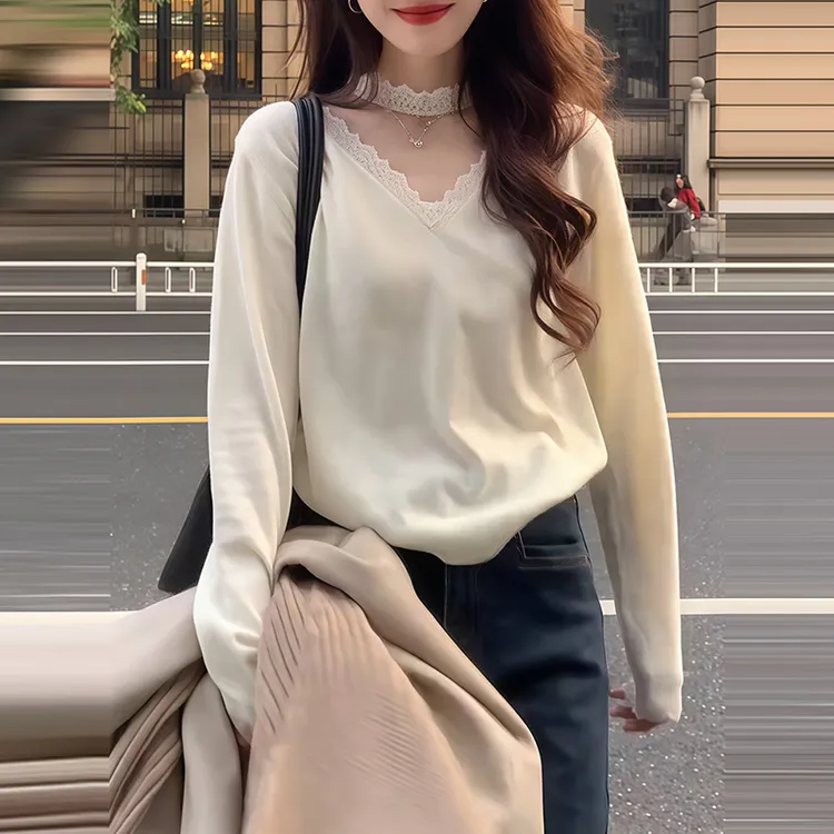 法式温柔风杏色蕾丝拼拼接V领织衫女秋冬新款减龄显瘦高级感上衣