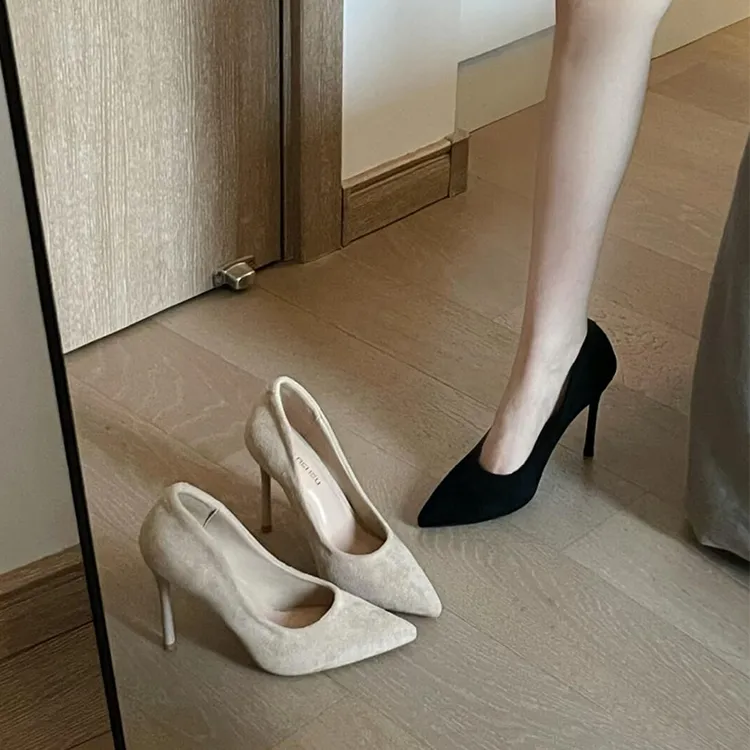 裸色高跟鞋女2025年四季新款学生礼仪绒面细跟气质名媛超高跟单鞋