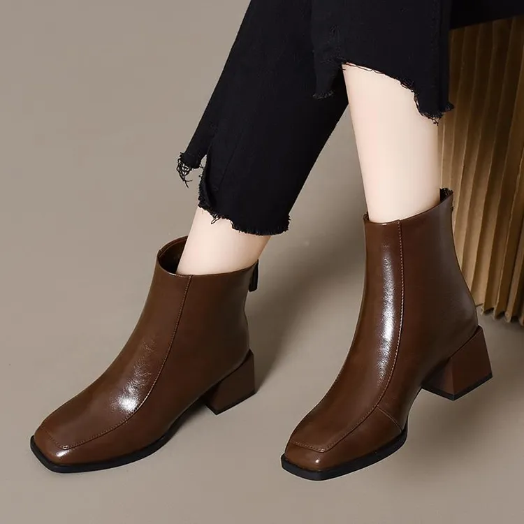真皮短靴女2025新款秋冬季方头瘦瘦靴粗跟真皮踝靴英伦风马丁靴子