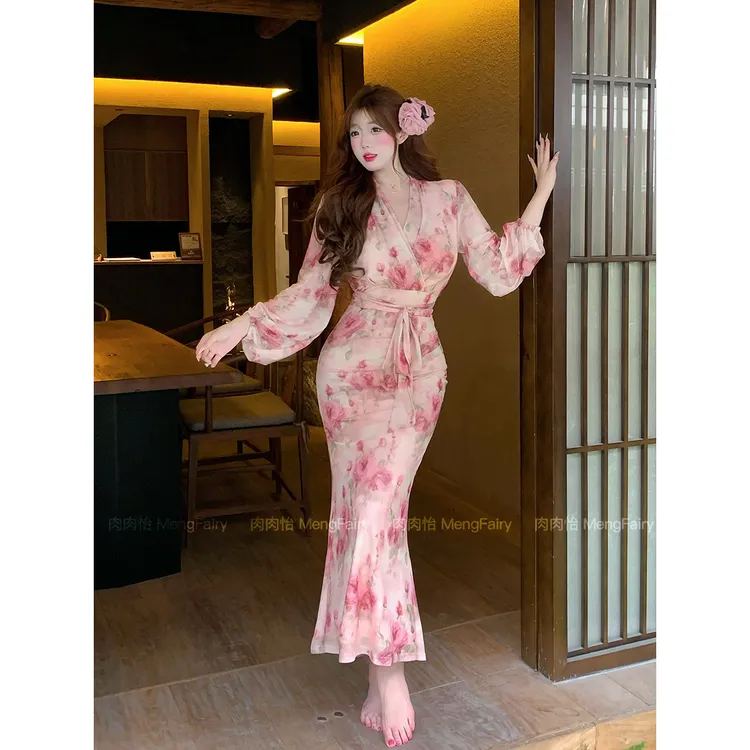 萌面侠肉肉怡 现货【春水桃花】性感温柔胭脂色灯笼袖连衣裙4732 62