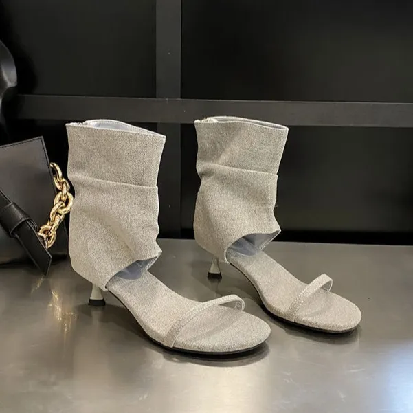 时髦精~露趾凉靴女夏天靴子韩版圆头细跟一字带小众设计感流浪靴