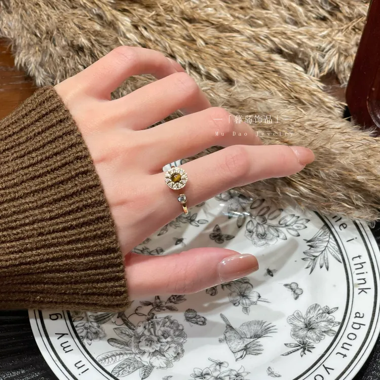 【暮岛饰品】可旋转虎眼锆石组合活口戒指轻奢A047
