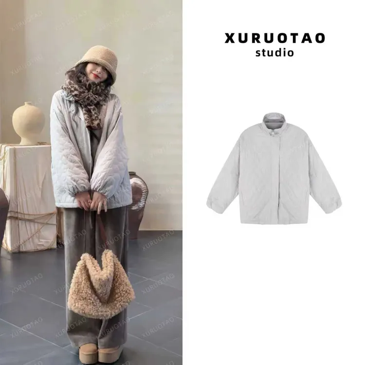 XURUOTAO【长岛冬日】秋冬季百搭加绒拉链设计浅蓝色棉服外套 T5776