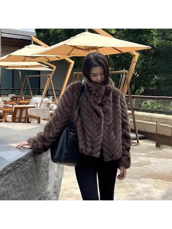 人造皮草 秋冬新款仿水貂绒环保皮草女冬季短款立领染尖毛毛外套