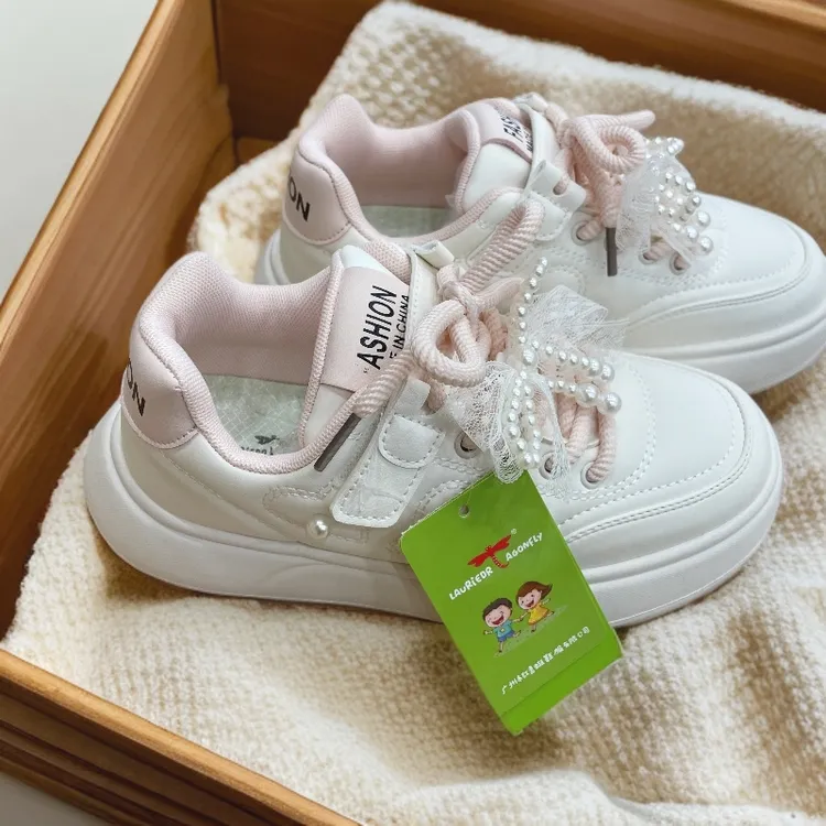 厚底粉嫩小白鞋女童2025春季新款超轻底舒适百搭增高运动休闲板鞋
