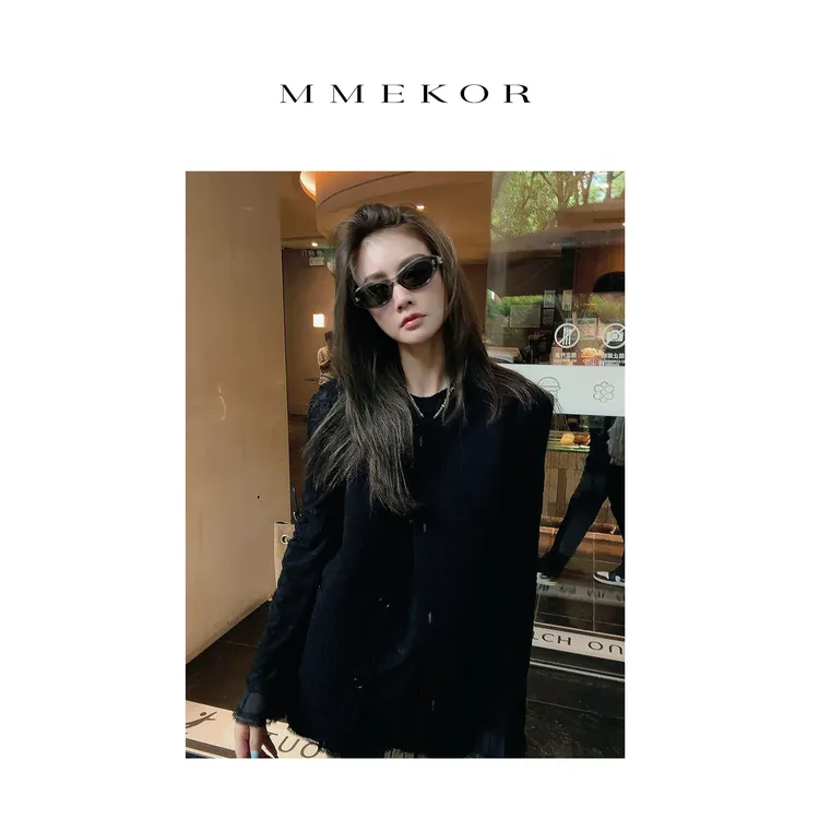 MMEKOR“方格马甲”2025新款秋款暗黑内啡肽舒适上衣 30266