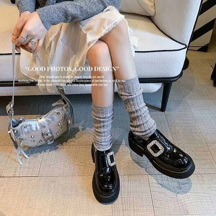 水钻扣2025春季真皮女单鞋百搭复古小皮鞋厚底乐福鞋圆头秋季女鞋