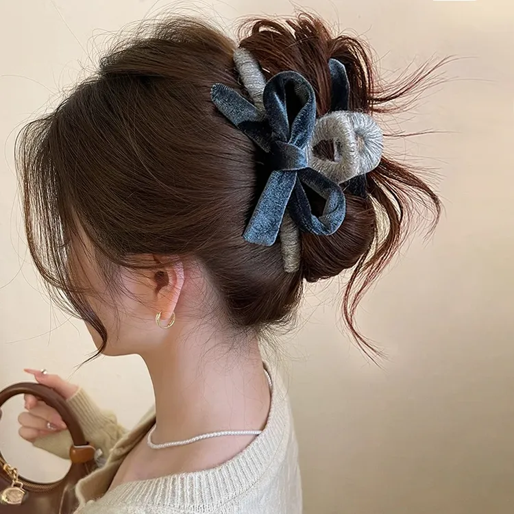 静谧蓝~头发抓夹女丝绒蝴蝶结鲨鱼夹大号盘发夹秋冬发饰2025新款
