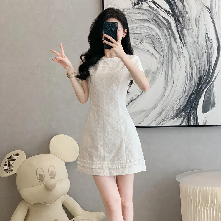 法式少女白色连衣裙女夏小个子高级感简约收腰精致清凉透气A字裙