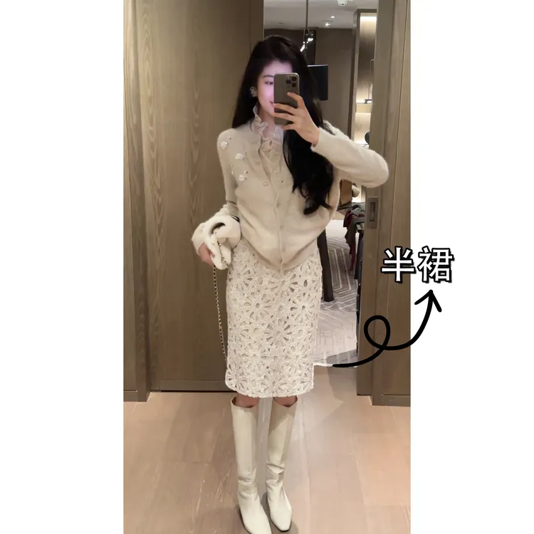 N.COU妮蔻25冬新款设计感轻奢时髦百搭镂空显瘦直筒半身裙DY23379