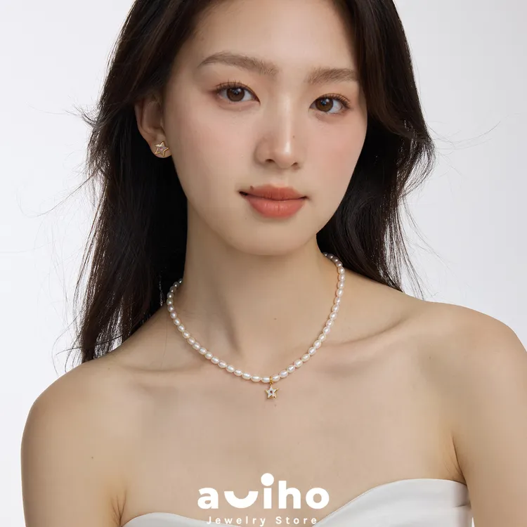 合金项链 项链女星星贝母吊坠锁骨链新款百搭气质轻奢