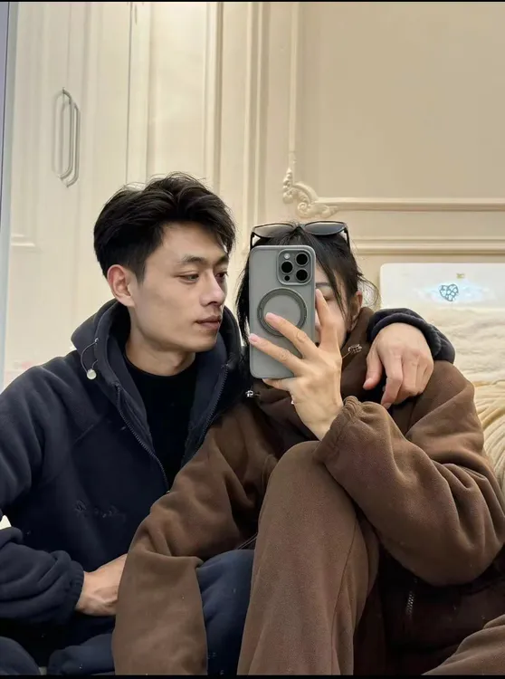 申老表秋冬新款情侣海豚绒（连帽）家外两穿加绒加厚家外两穿家居服