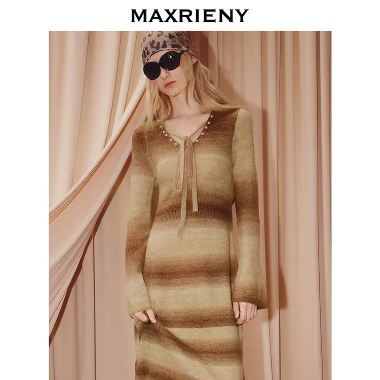 MAXRIENY乡村巴恩风穿搭连衣裙25秋款渐变条纹收腰针织长袖长裙