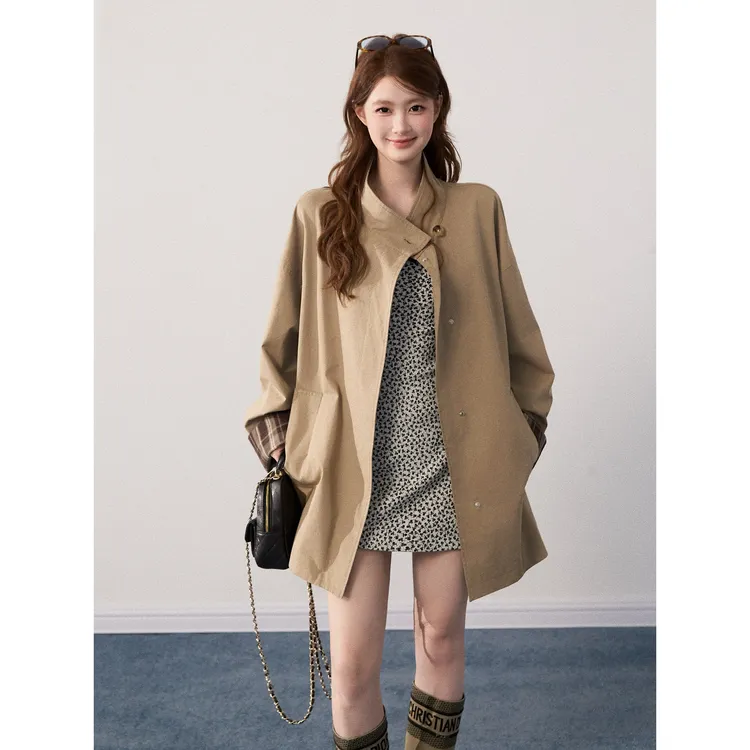 【谢不肉】高领宽松高级感长袖外套女秋季韩版简约中长款风衣50167