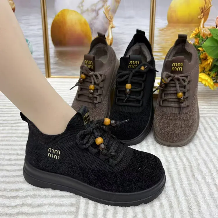 冬季加绒妈妈鞋编织鞋面珠饰系带保暖软底中老年女鞋棉鞋