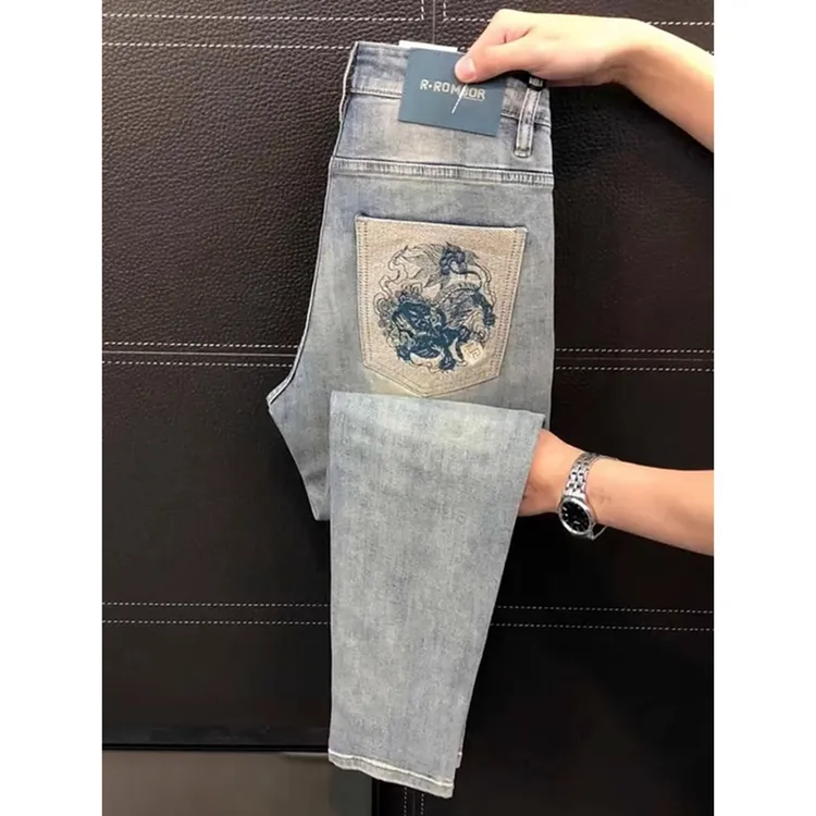 ins美式轻奢高端刺绣设计小脚牛仔裤男时尚潮流百搭帅气修身9分裤