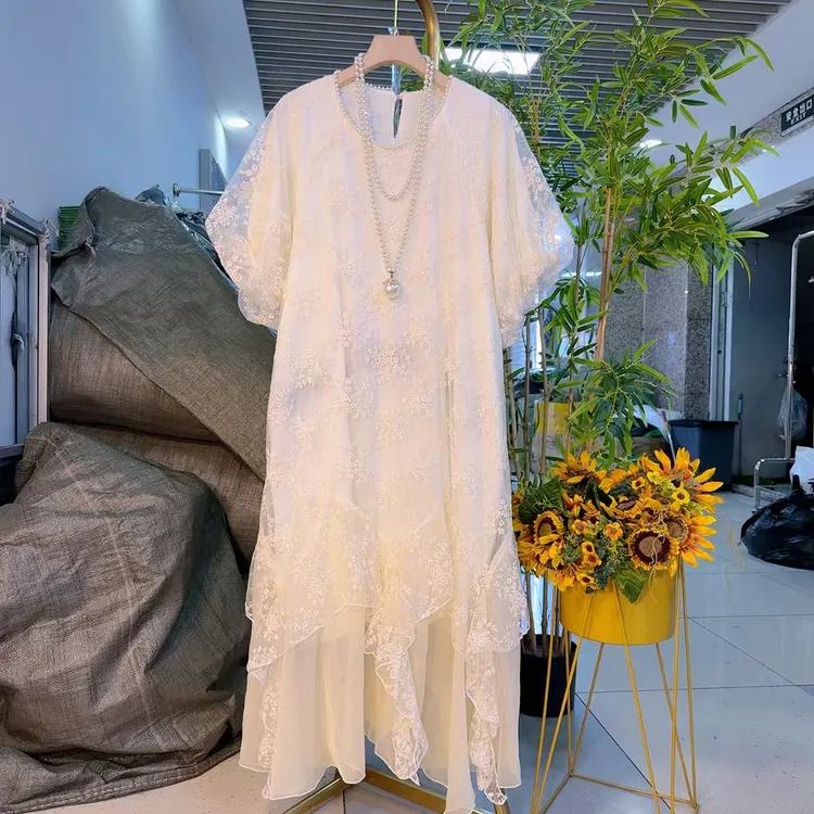 欧货气质刺绣碎花长裙夏季凉爽百搭遮肉显瘦夏装大码减龄薄裙2550