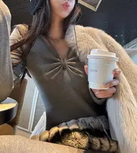 【蜜爷家】秋冬小心机加绒显瘦打底上衣2002#