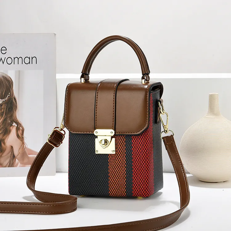 精致小方包2025新款简约大气个性小包时尚单肩斜跨手提包bags